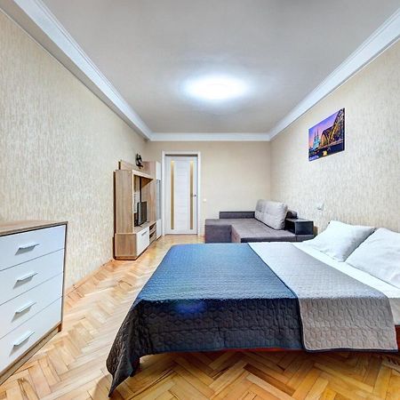 Apartments near Ocean Plaza Druzhby Narodov Boulevard 8a Kiev Exterior foto