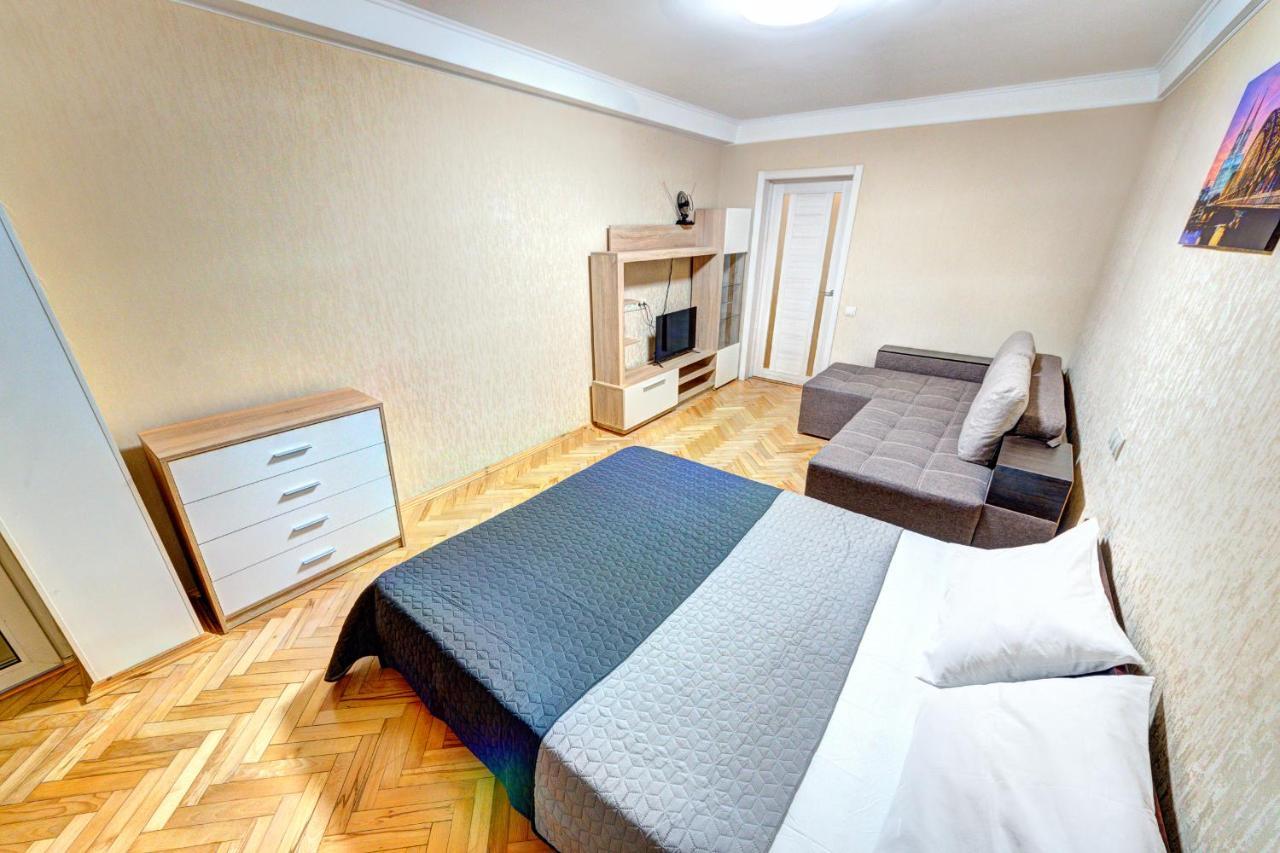 Apartments near Ocean Plaza Druzhby Narodov Boulevard 8a Kiev Exterior foto
